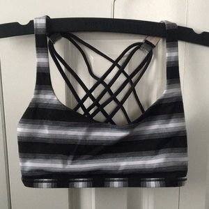 Lululemon Sports Bra Size 4